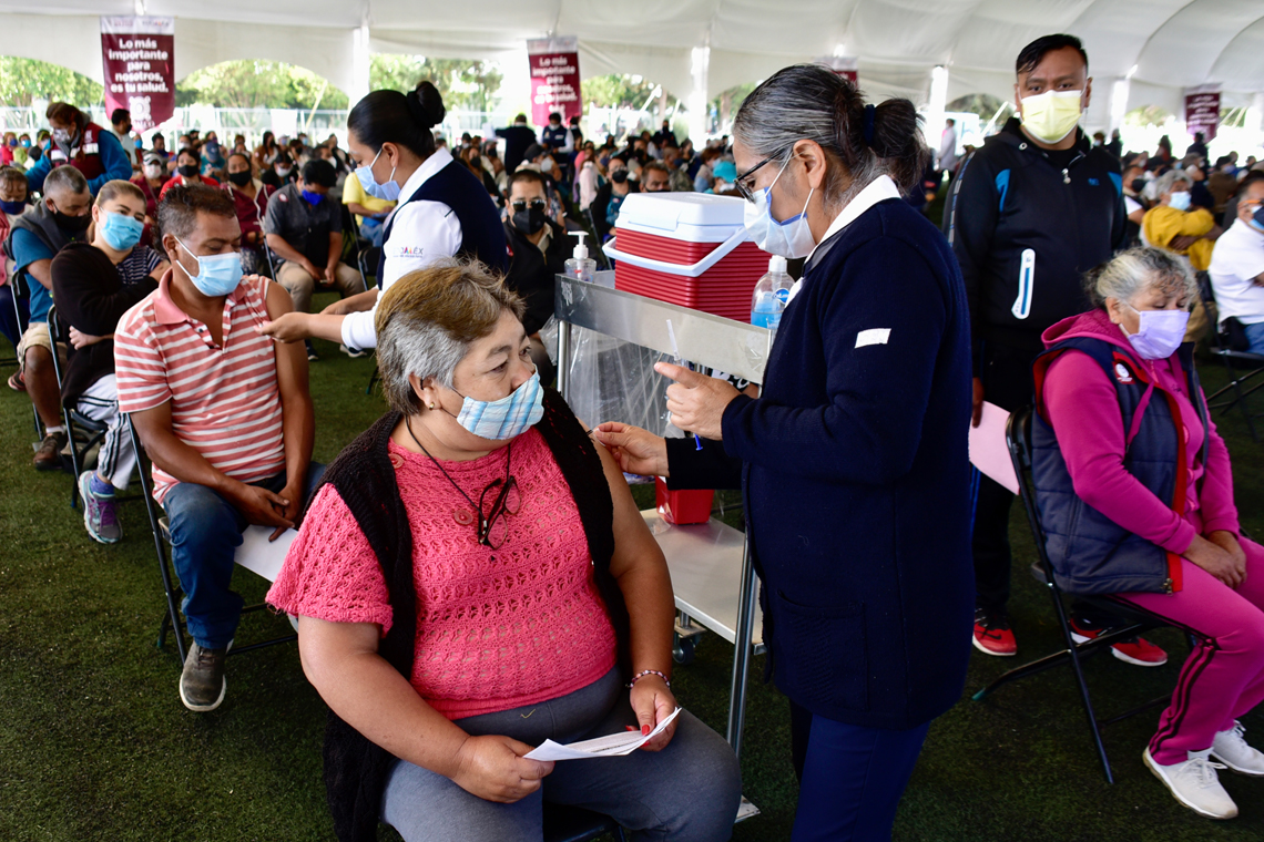 Boletín 263.-En Chalco, más de 12 mil vacunados en jornada de segunda dosis