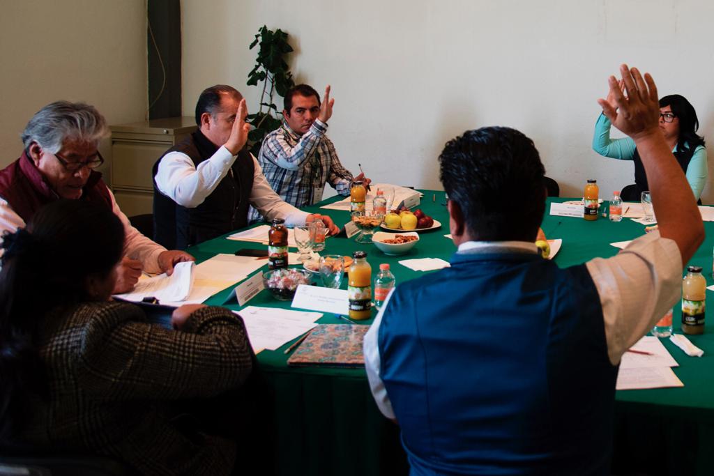 Boletín 004.-Miguel Gutiérrez toma protesta como presidente del Consejo Directivo de ODAPAS y ratifica al titular del organismo