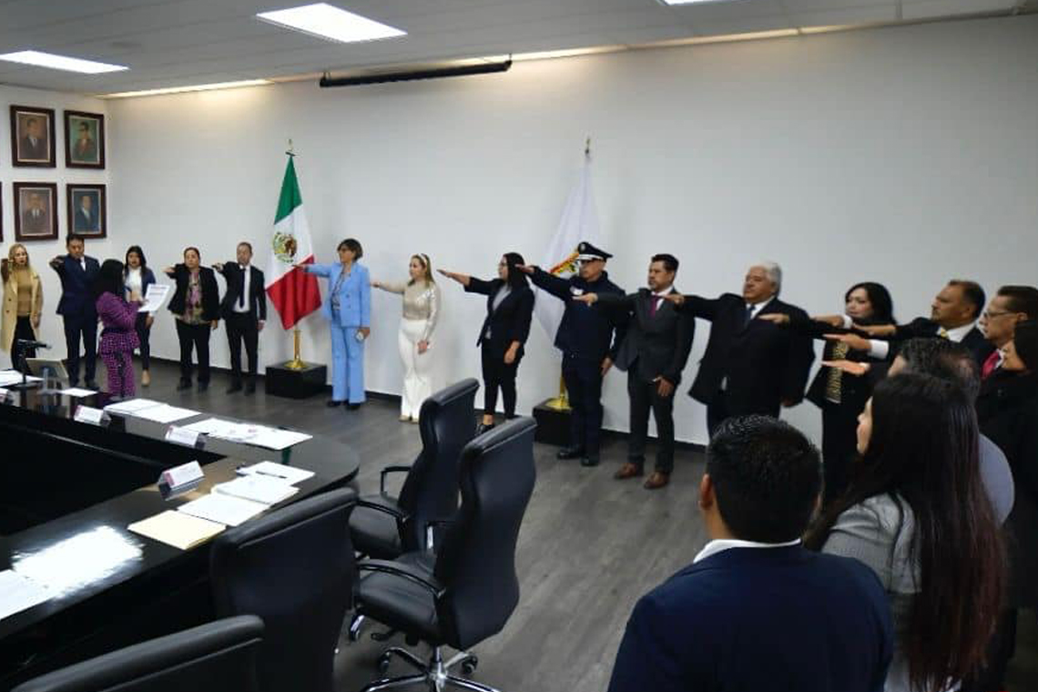 Boletín 002.- Abigail Sánchez toma protesta a titulares de las dependencias del Gobierno de Chalco