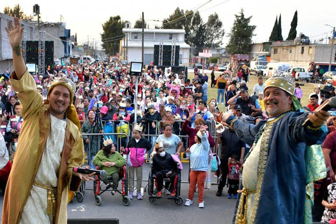 Boletín 005.- Gobierno de Chalco inicia la Gira de Reyes Magos en UDG