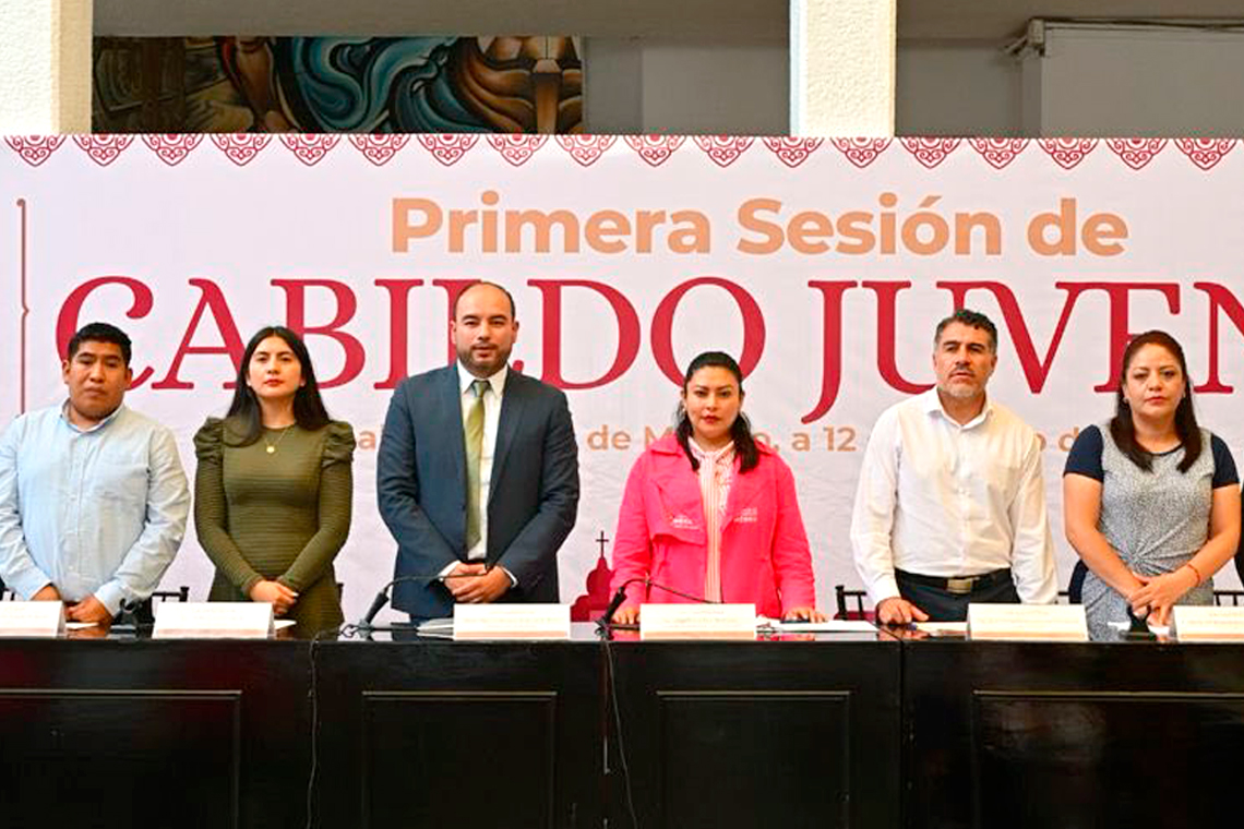 Boletín 075.- Abigail Sánchez lleva a cabo su Primer Cabildo Juvenil