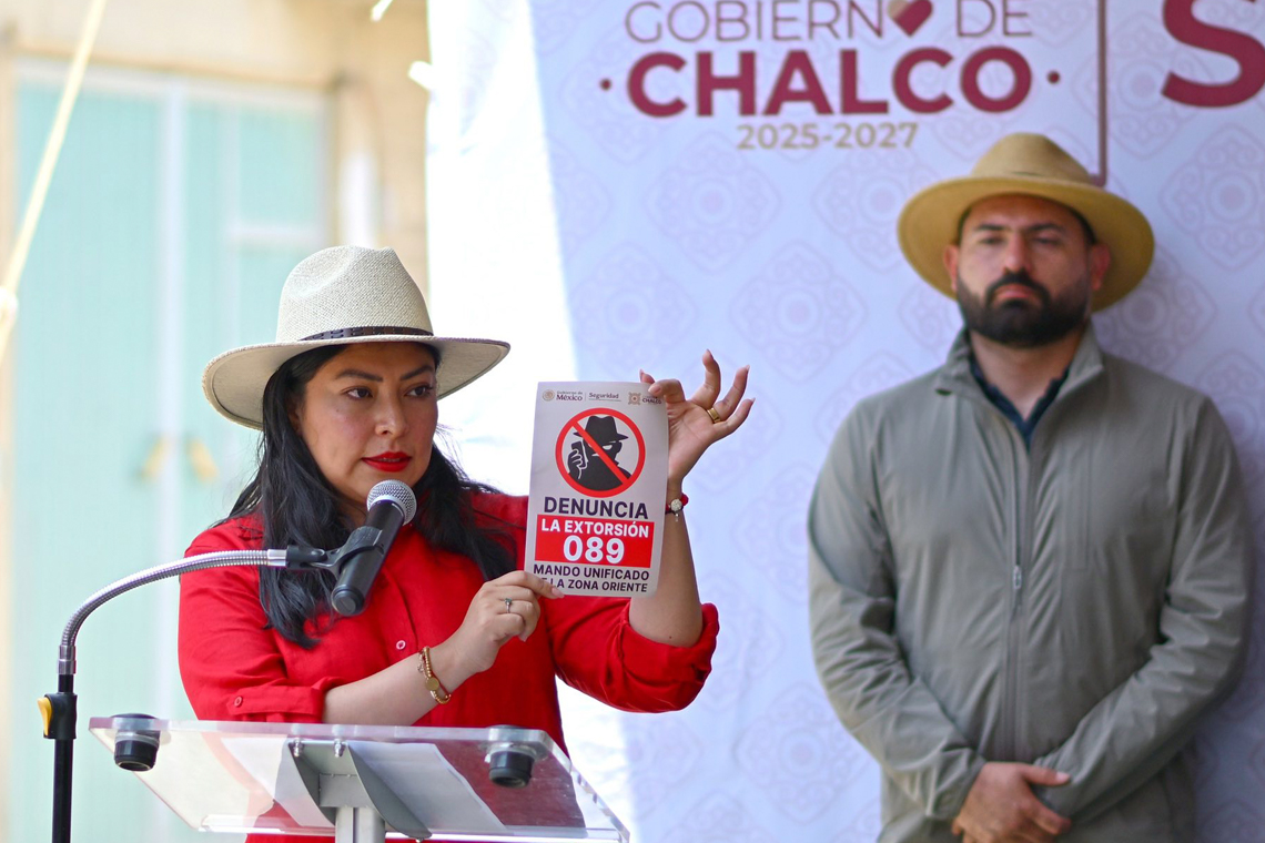 Boletín 080.- Abigail Sánchez entrega pavimentación en Emiliano Zapata