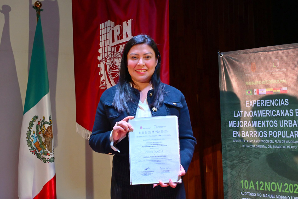 Boletín 105.- Abigail Sánchez asiste en el Foro de Mejoramiento Urbano