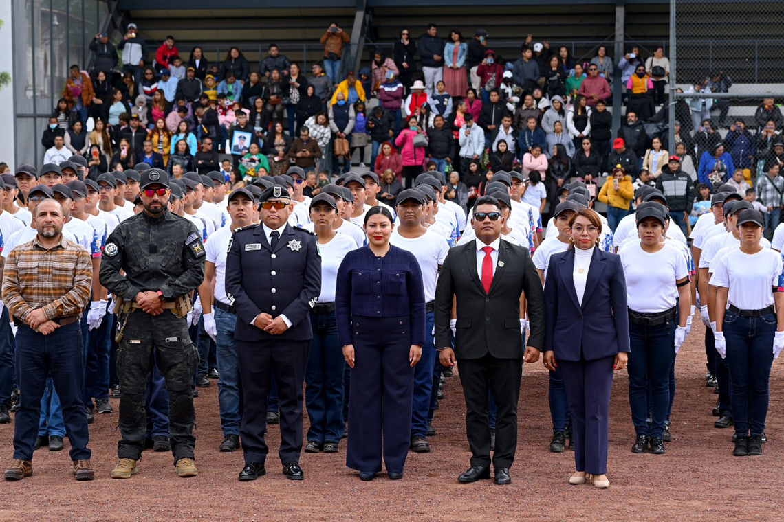 Boletín 110.- Abigail Sánchez encabeza graduación de policías municipales